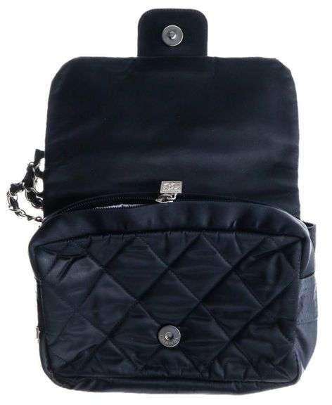 "Chanel" Shoulder Bag - Like New
