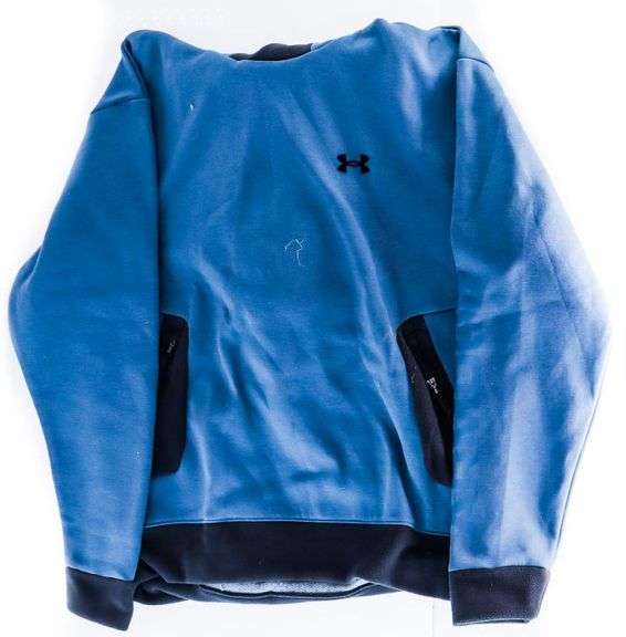 Under Armour Athlete Recover Size L NEW Still Has a Security Tag on