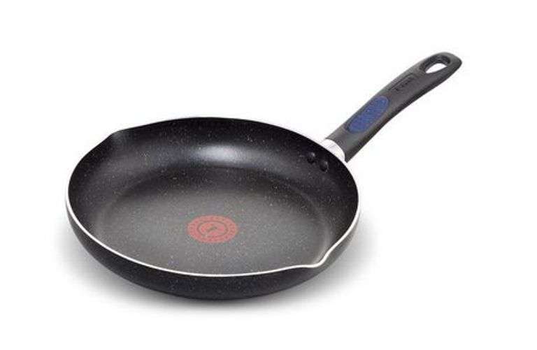 T-Fal Signature 26Cm Frypan Black
