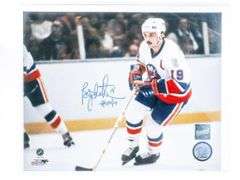 Bryan Trottier 8 x 10 Photo Signed HOF 97 Inscript
