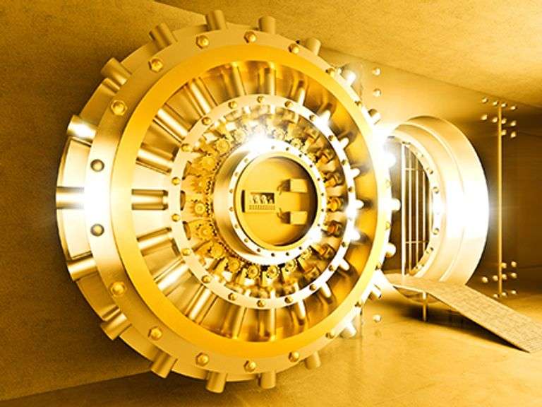 Graded Cards, Collectibles, Gold, Jewellery & More! 