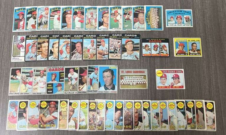 Assorted Vintage St. Louis Cardinals Baseball Cards
