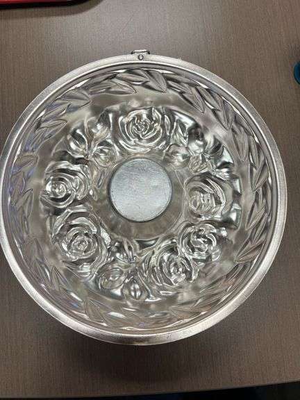 Metal mold