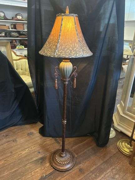 Bronze Finish Modern Floor Lamp