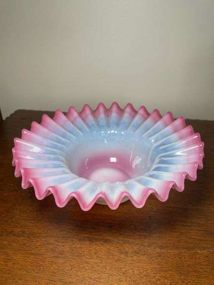 Ruffled Pink Bowl