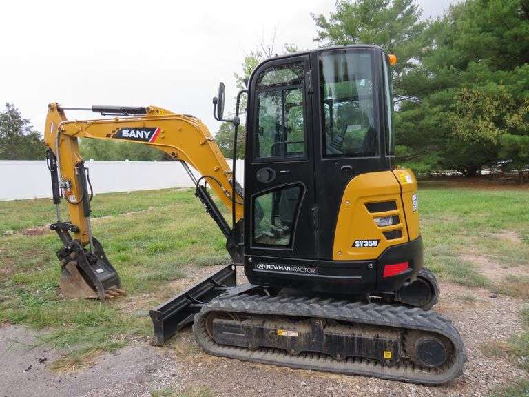Black Diamond Paving Business Liquidation Live Auction Sat. Oct. 19 @ 10AM 735 Hibbs Rd. Lockbourne,
