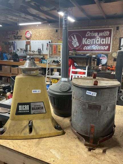 Wheel Balancer, Waste Can, Smokers Outpost