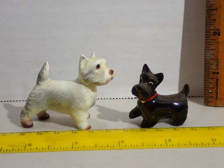 Retired Hagen Renaker Ceramic Miniatures - Westie West Highland Terrier & Scottish Terrier - MINT