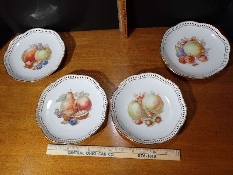 Set of 4 - Schumann Arzberg Germany 7" Dessert plates pierced edge fruit designs Excellent condition