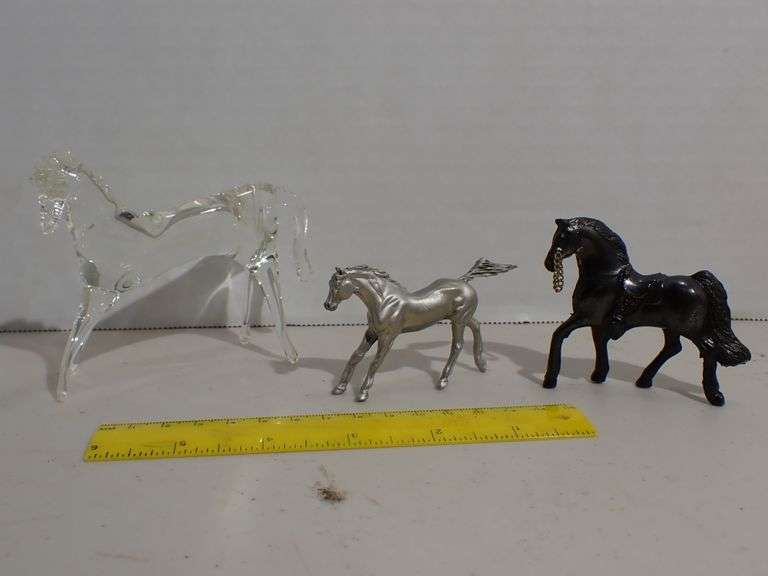 Pewter, Glass & Metal Stallion / Horse miniatures - Mint condition