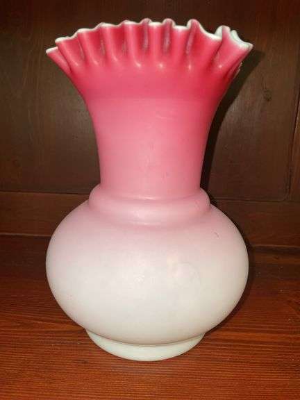 Satin vase