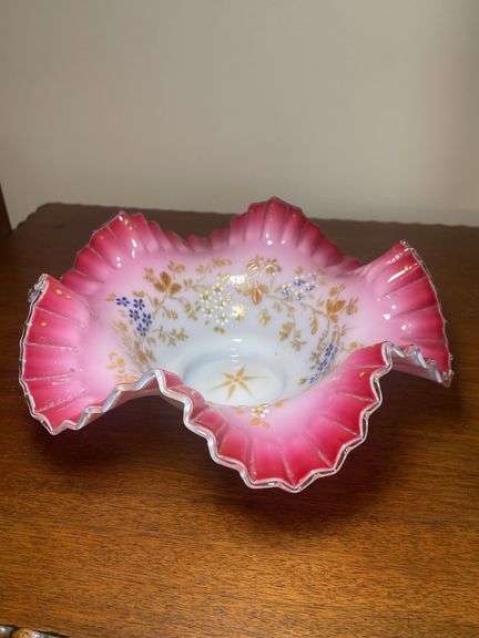 Ruffled Cranberry Basket Bowl