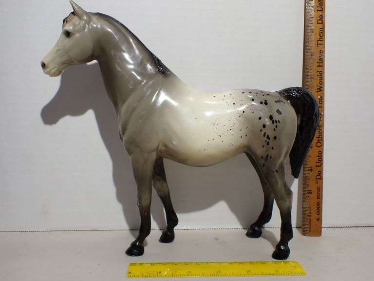 Vintage Breyer Family Arabian Mare #38 in Dapple Gray Speck 1960's - Excellent condition