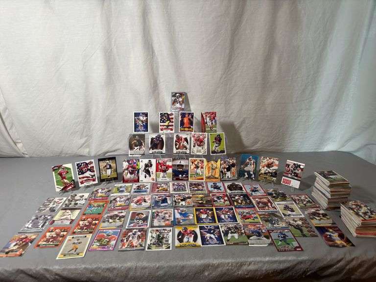 NFL rookie/commemorative/draft cards