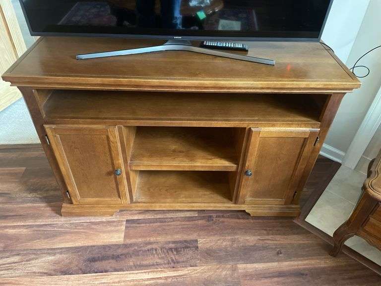 Entertainment Stand