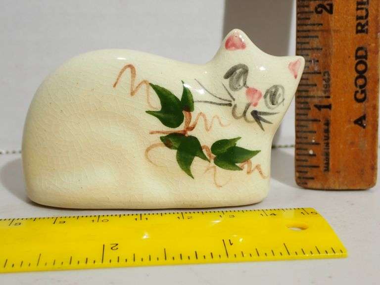 Ceramic Hand Painted Sitting Cat