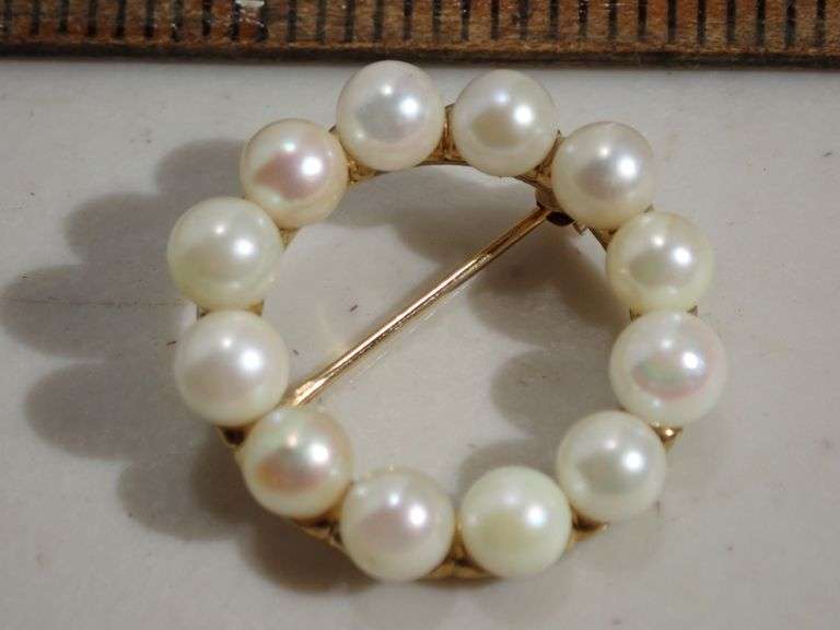 REAL PEARL PENDANT/PIN