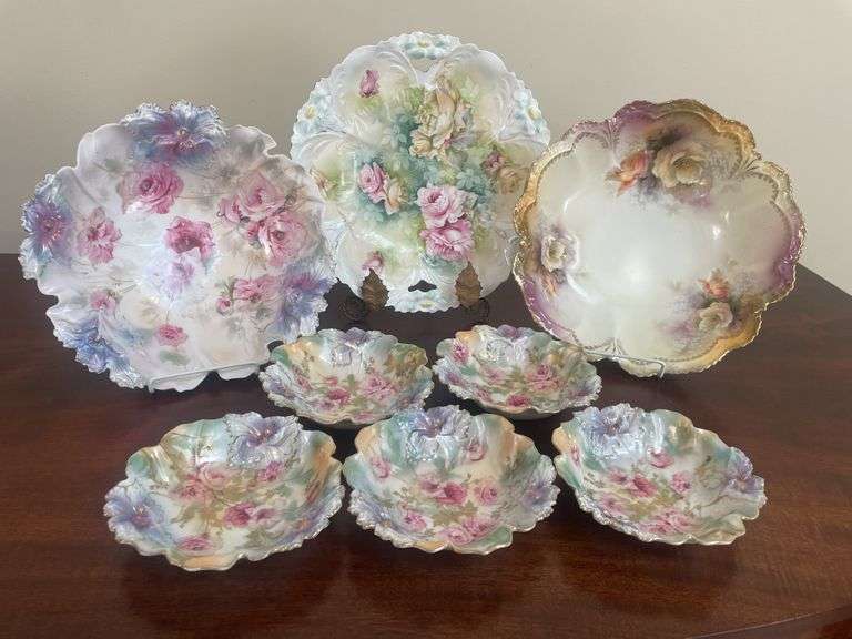 Sculpted Floral RS Prussia Bowls