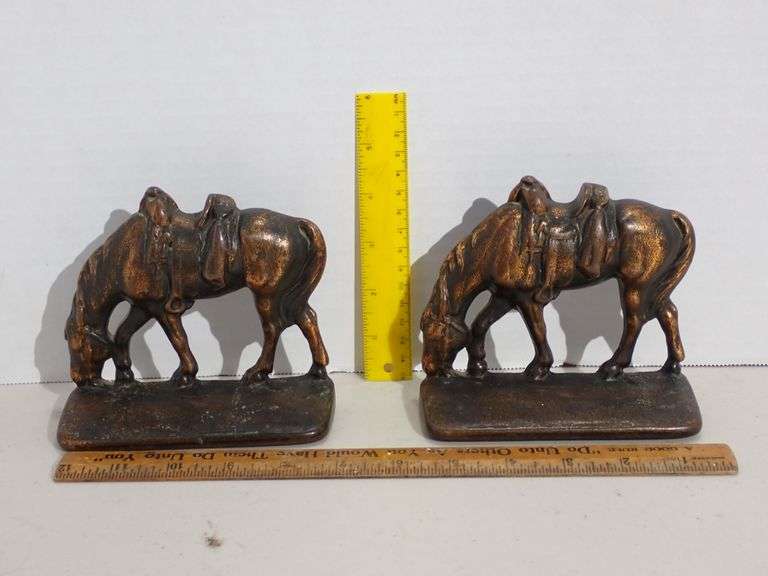 AST IRON Bronze Finish Grazing HORSES w/Saddles BOOKENDS or DOORSTOPS