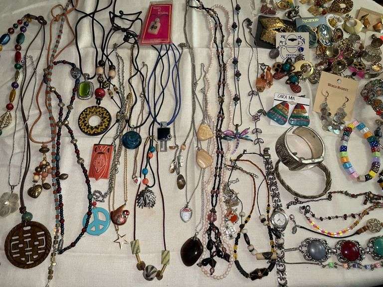 Assortment of Jewelry