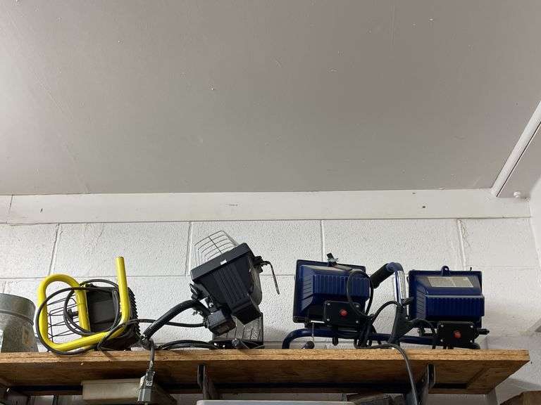 Task lights