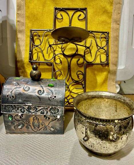 Metal Decor Lot