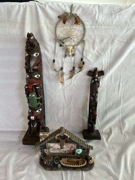Totem Pole, Picture Frame, Dream Catcher