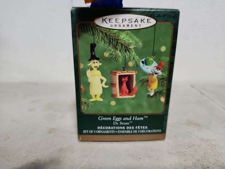 2000 Hallmark Keepsake Green Eggs & Ham Dr. Seuss