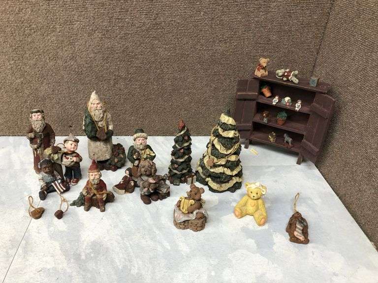 Sarah's Attic Figurines Auction Ohio