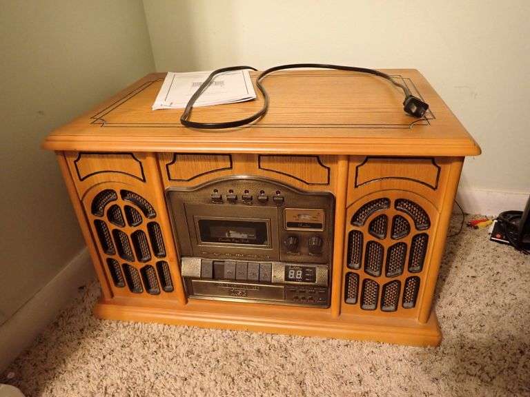 5 in 1 Entertainment Set - Records/Cds/Cassettes/AM/FM - Excellent condition
