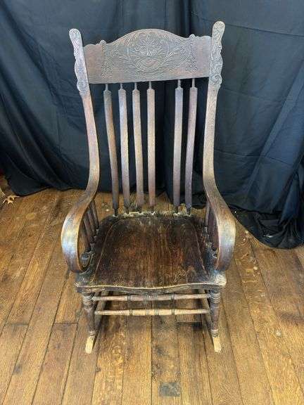 Oak Pressed Back Rocker