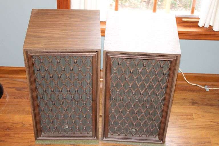 MCM Speaker Set