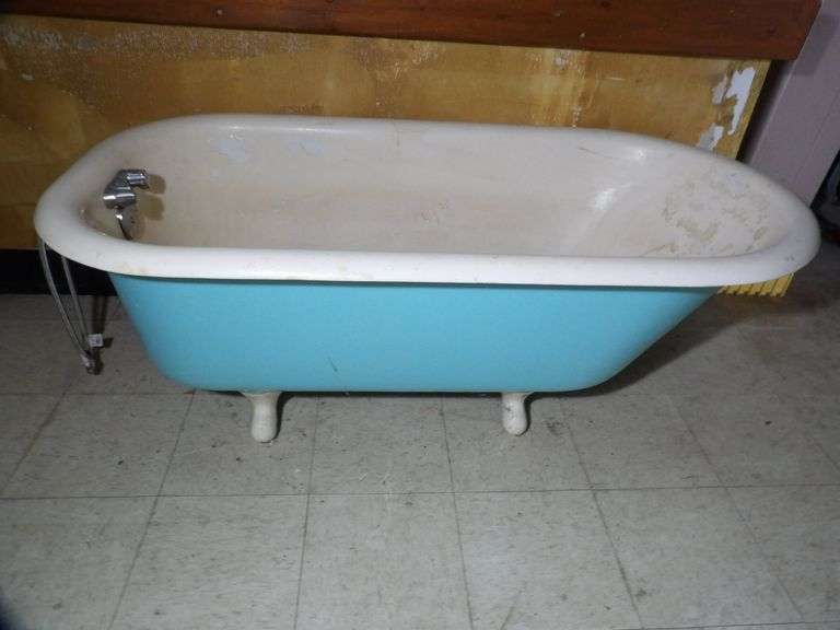 Footed Bathtub