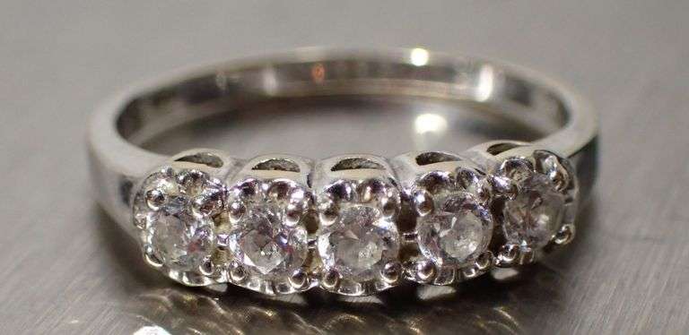 14k White Gold 1ct CZ diamond Ring Sz 7 (2.25g)