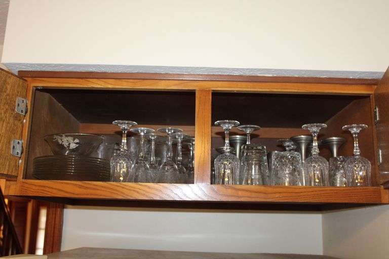 Stemware & Glass Plates