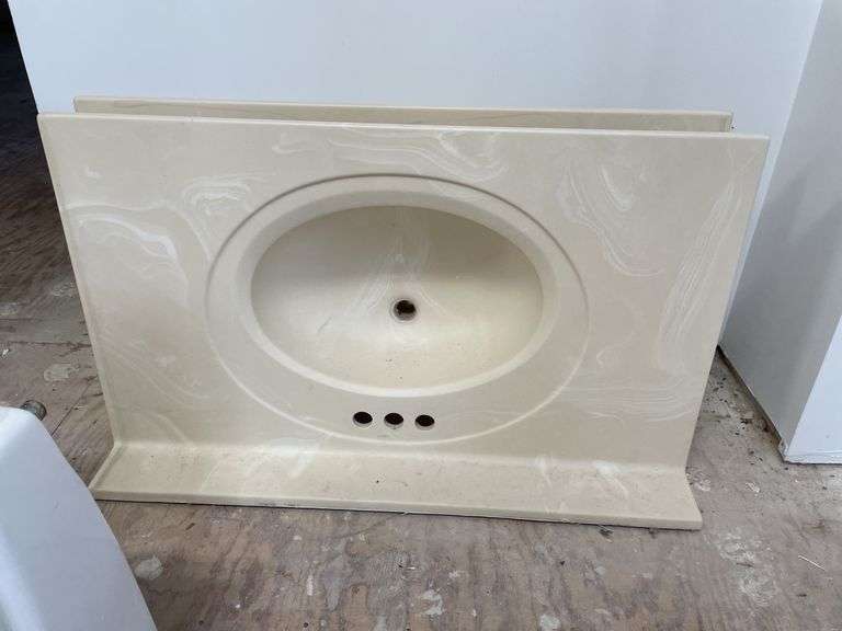 Bathroom sink
