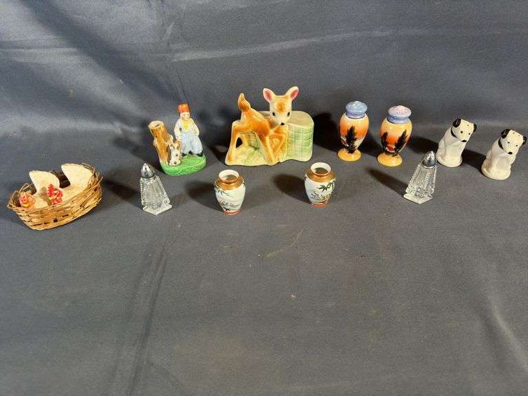 Salt & Peppers & More