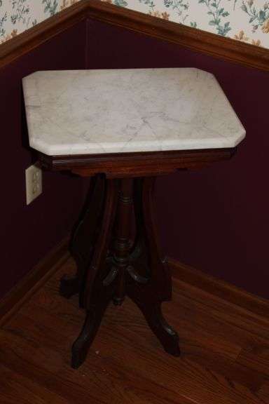 Antique Victorian Eastlake Parlor Table