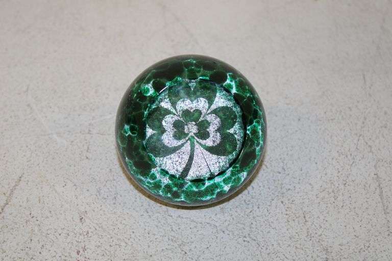 Clover Leaf Art Glass Paperweight