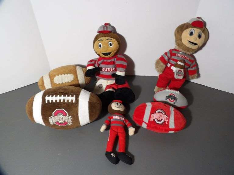 Brutus And Footballs