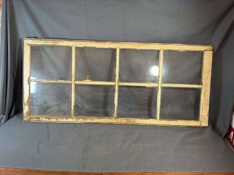 8-Pane Window