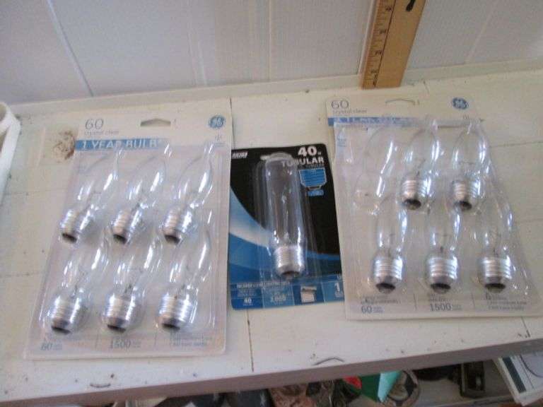 Assorted Light Bulbs