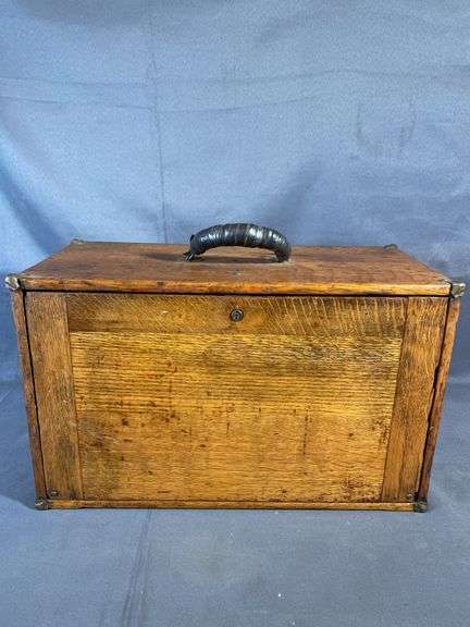 Oak Machinist Chest