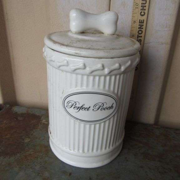 Perfect Pooch treat jar. 2 chips can be repaired.