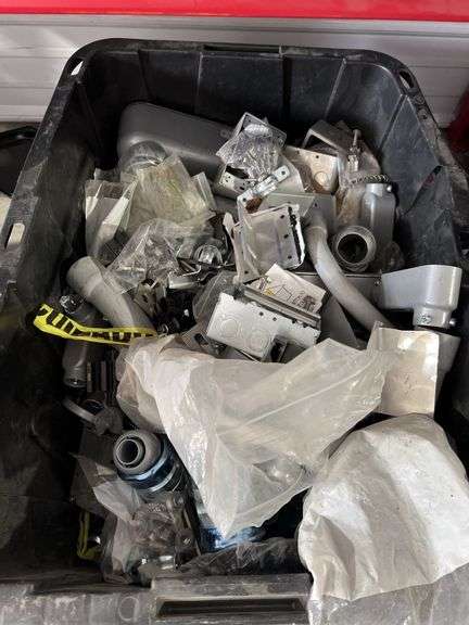 Hardware Tote