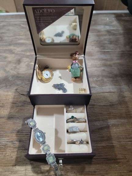 Jewelry Box Rings & Quartz Watches
