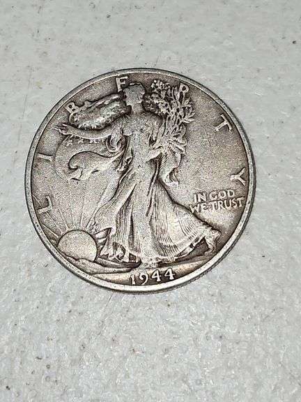 1944 D Mint Walking Liberty Half Dollar