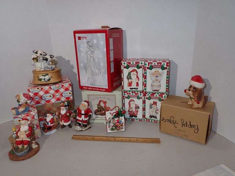 Vtg Christmas in Excellent condition