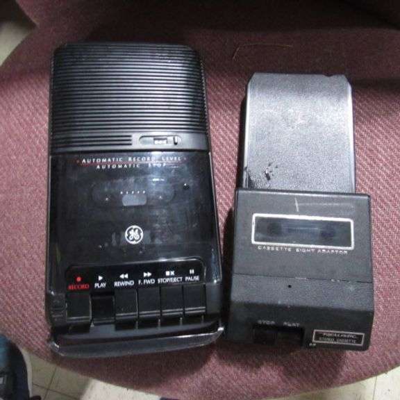 Vintage Realistic Cassette/8 track converter and GE automatic record level cassette player