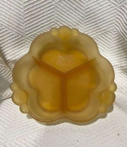 Amber Frost Divided Dish